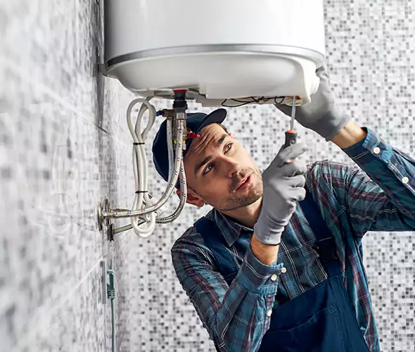 Expert Plumber for Hot Water Tank Maintenance in Nesconset, NY: Schedule Reliable Maintenance Services with Us